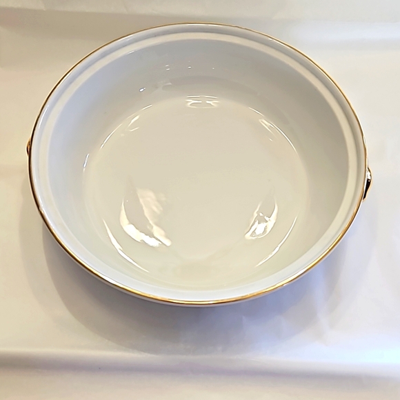 Evesham Gold Covered Casserole. - Picture 3 of 9